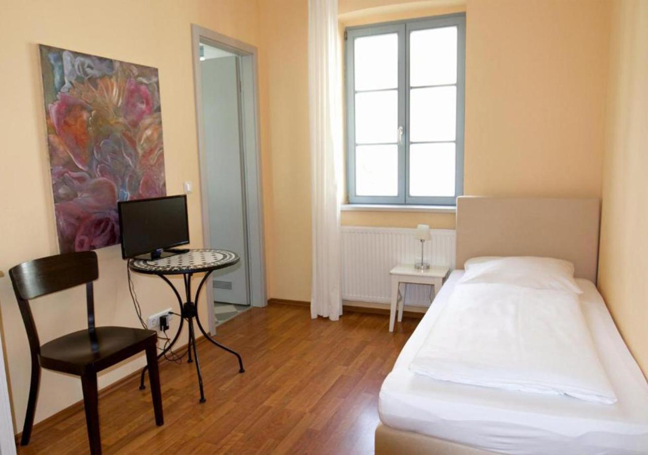 Hofgarten 1824 Hotel Garni Dresden Ngoại thất bức ảnh